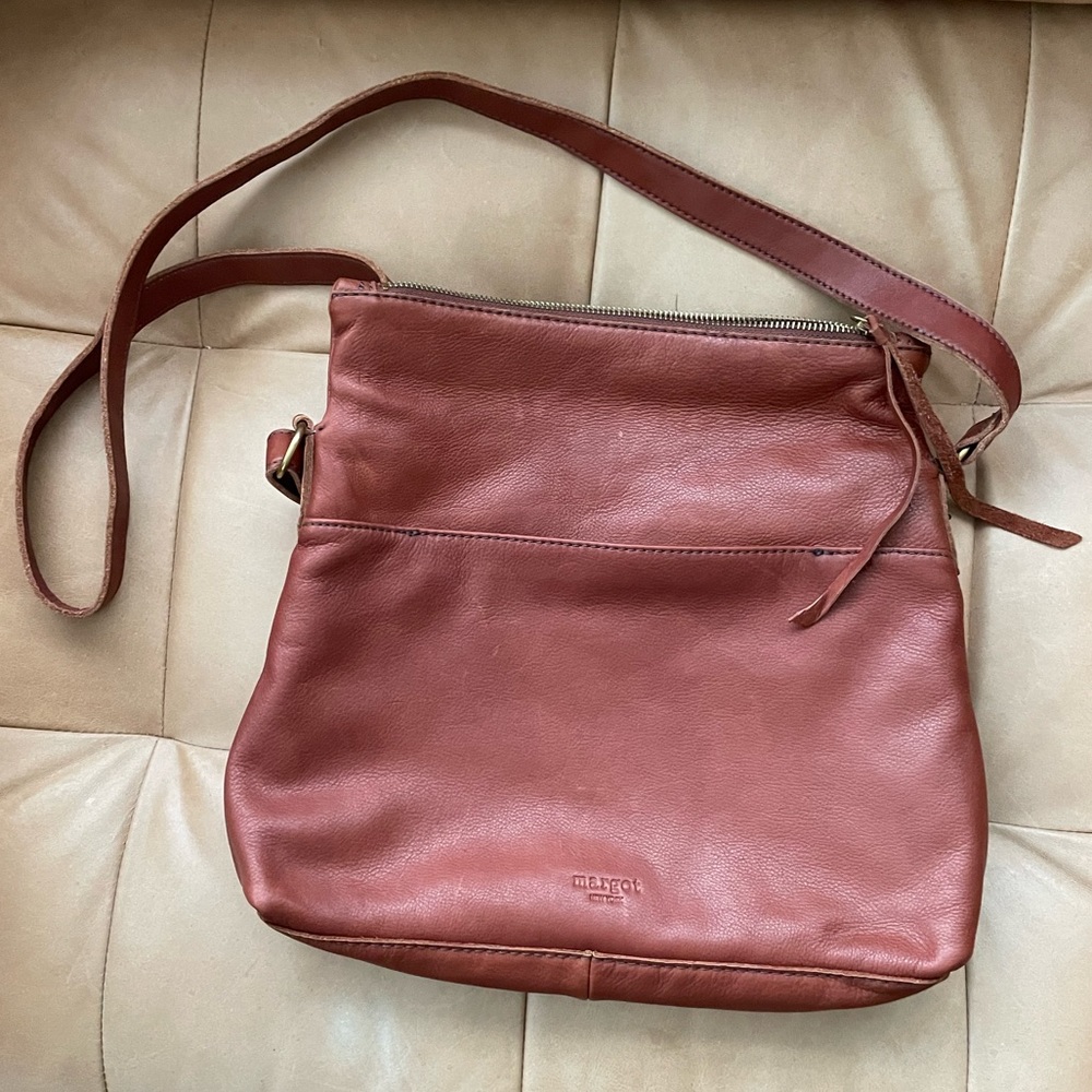 margot Leather Hobo Crossbody Bag in Rust Brown